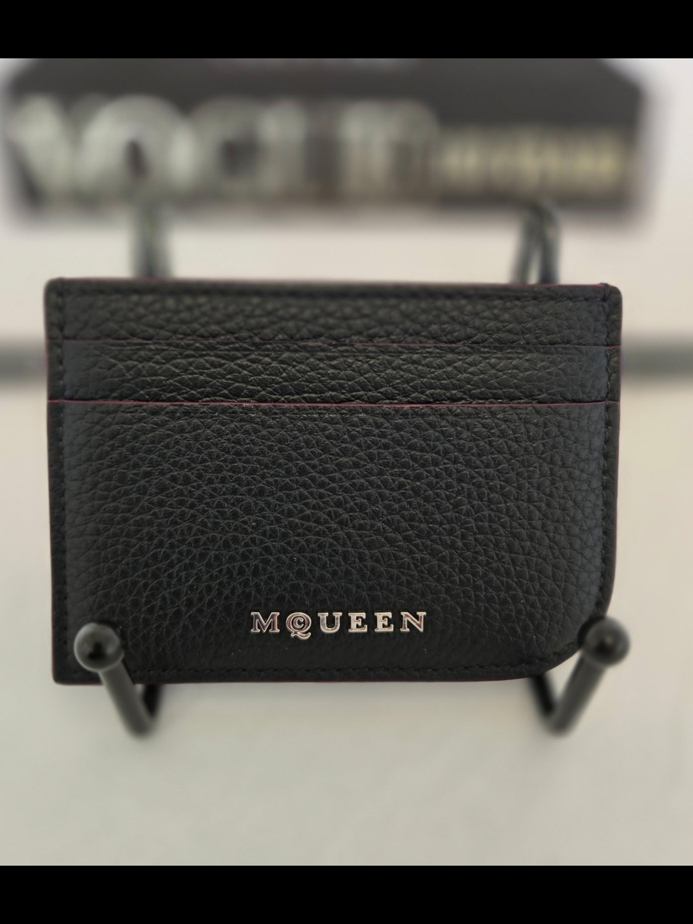 ✨NWOT Alexander McQueen Grained Leather Sling Card Holder✨